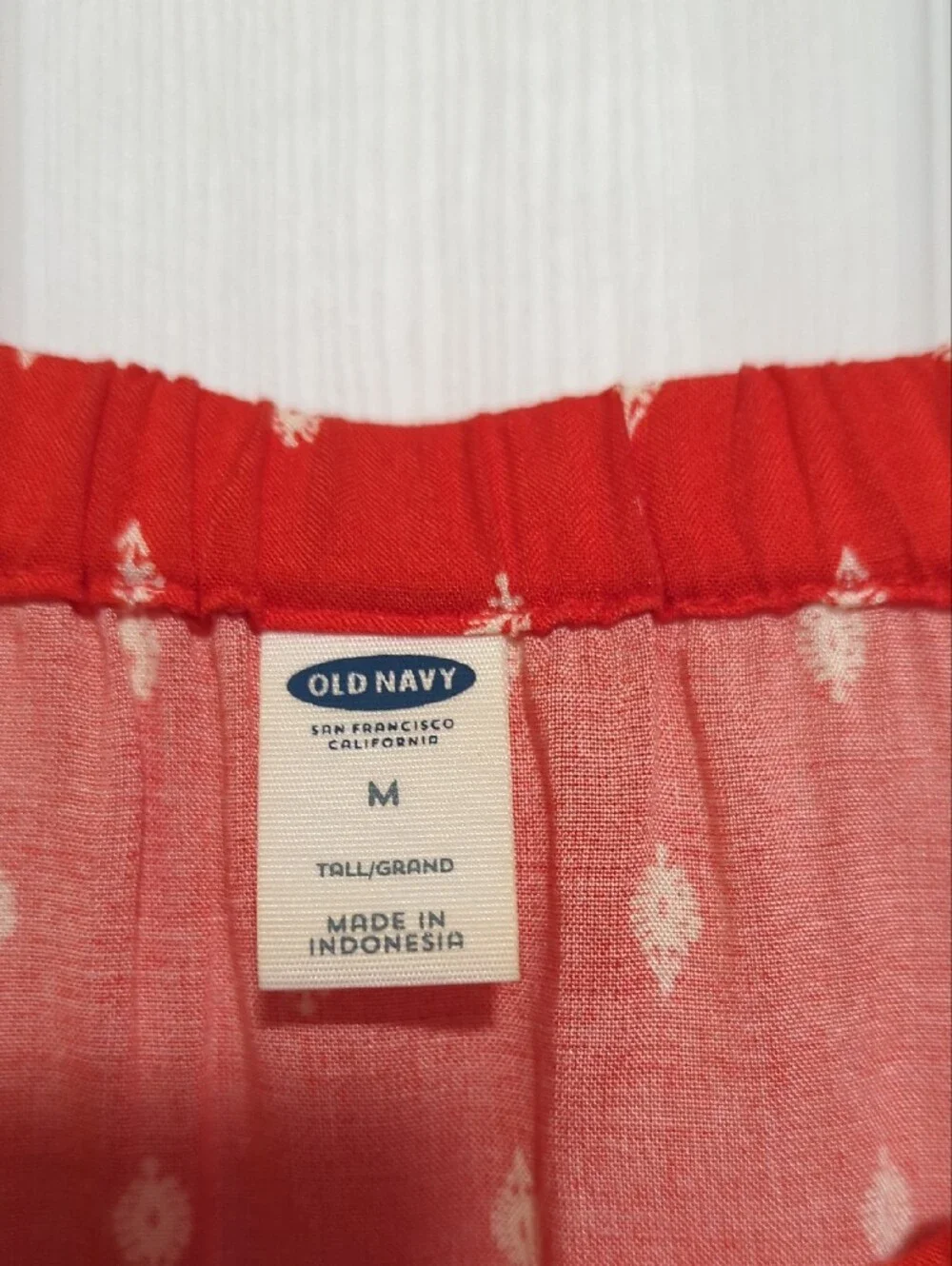 Old Navy lightweight red